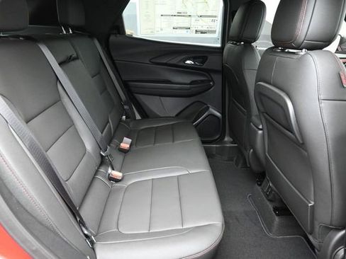 New 2026 Chevrolet TrailBlazer RS FWD image 32