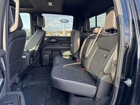 Used 2025 GMC Sierra 2500 AT4X w/ Snow Plow Prep/Camper Package image 15