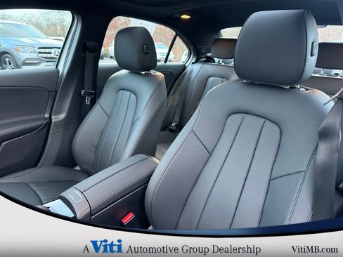 Certified 2022 Mercedes-Benz A 220 4MATIC image 18