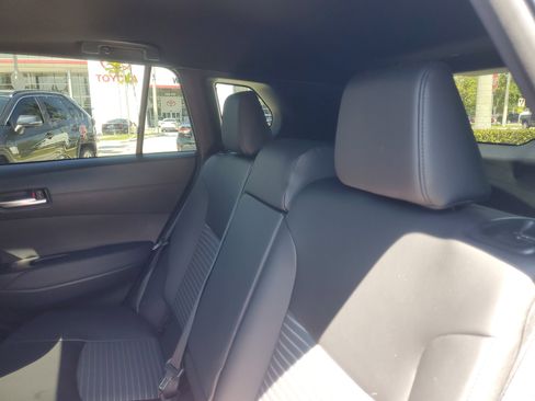 Used 2024 Toyota Corolla Cross AWD Hybrid w/ Convenience Package image 14
