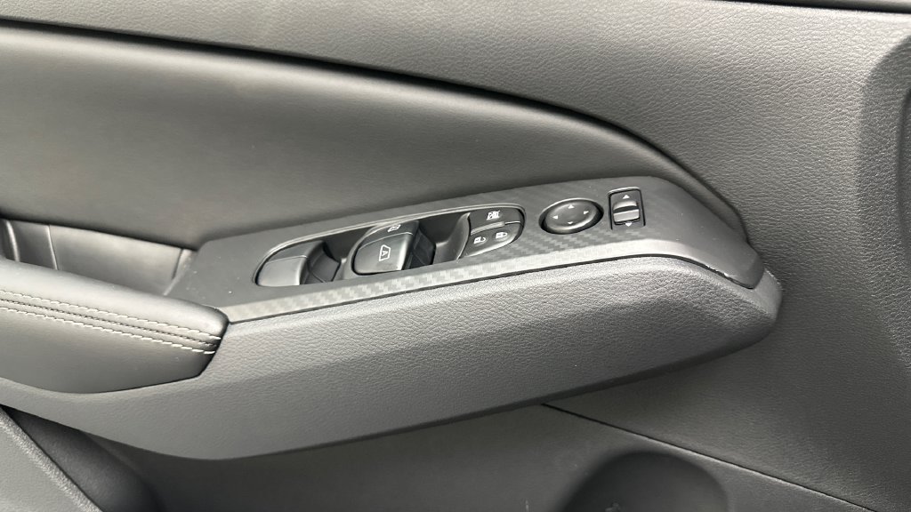 New 2026 Nissan Altima 2.5 SV AWD/4WD image 15