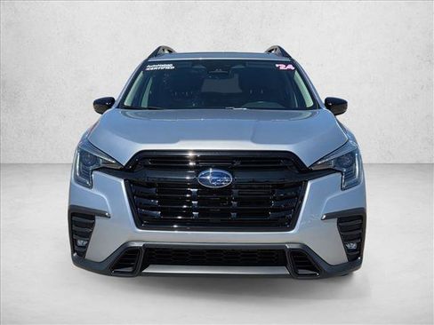 Used 2024 Subaru Ascent Onyx Edition AWD/4WD image 2