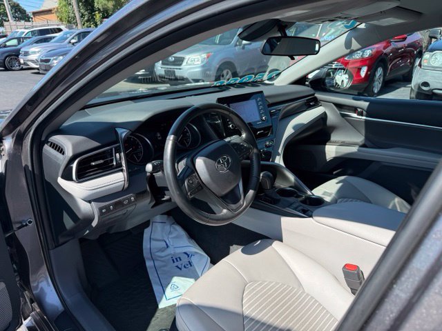 Used 2023 Toyota Camry SE AWD/4WD image 9