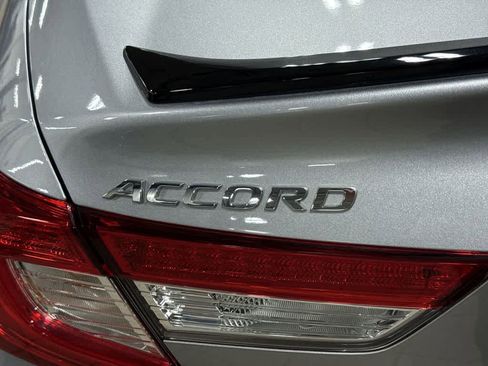 Used 2022 Honda Accord Sport image 25