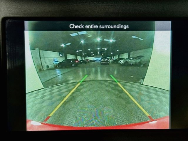 Used 2022 Dodge Charger SXT RWD image 16