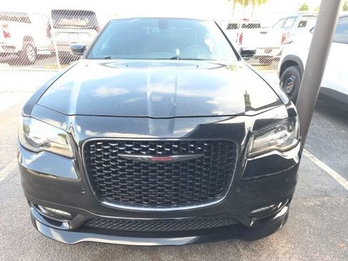 Used 2022 Chrysler 300 S w/ Comfort Group RWD image 18