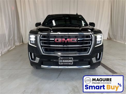 Used 2022 GMC Yukon XL SLT w/ SLT Premium Package image 28