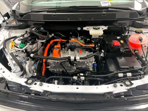 Used 2025 Chevrolet Equinox EV LT image 29