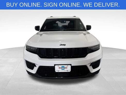 Used 2024 Jeep Grand Cherokee Limited w/ Luxury Tech Group II AWD/4WD image 11
