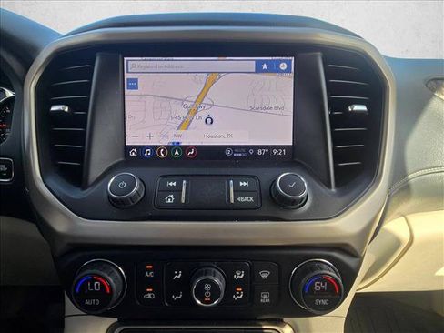 Used 2023 GMC Acadia Denali FWD image 10