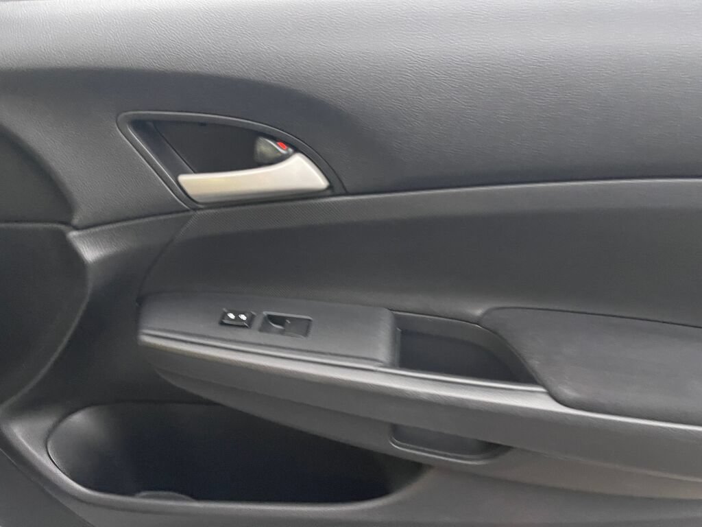 Used 2010 Honda Accord LX image 26