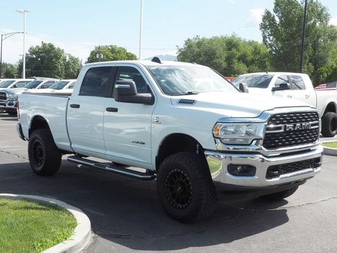Used 2023 RAM 2500 Big Horn w/ Level 1 Equipment Group AWD/4WD image 3
