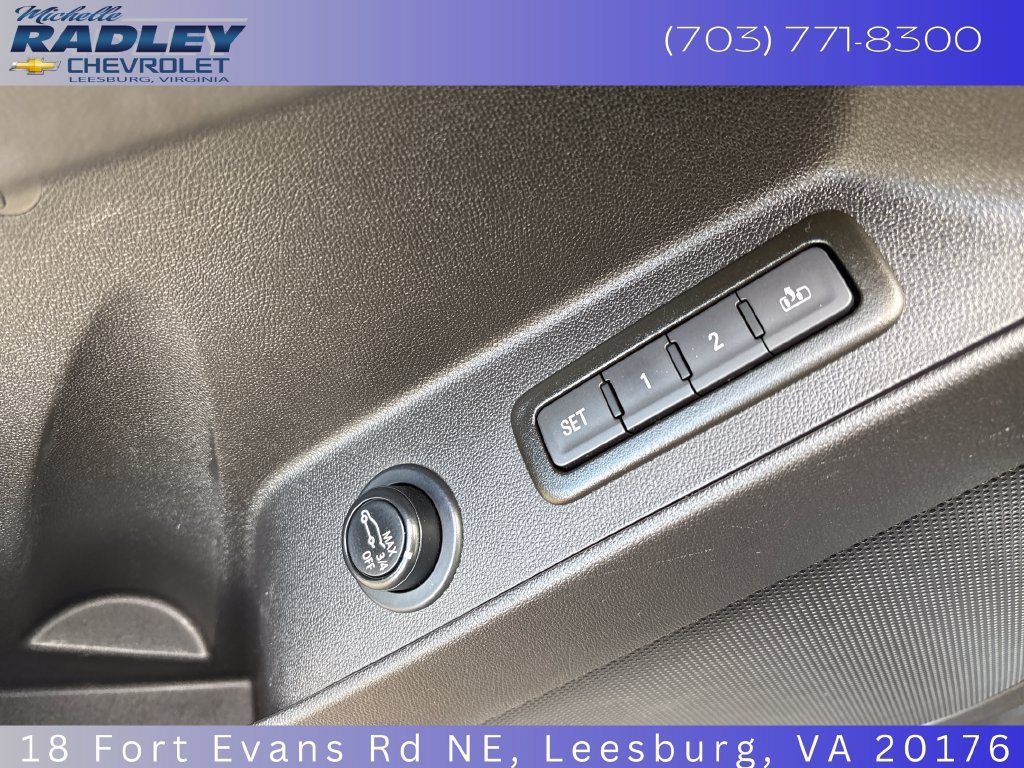 Used 2024 Chevrolet Equinox Premier w/ LPO, Floor Liner Package AWD/4WD image 14