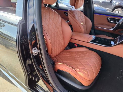 Used 2024 Mercedes-Benz S 580 4MATIC Sedan image 21