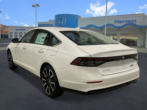 New 2025 Honda Accord Touring image 3