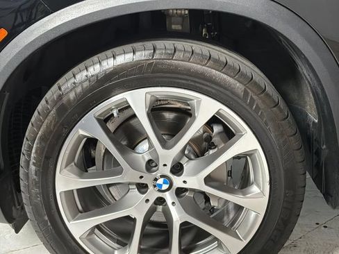 Used 2022 BMW X5 xDrive40i AWD/4WD image 29