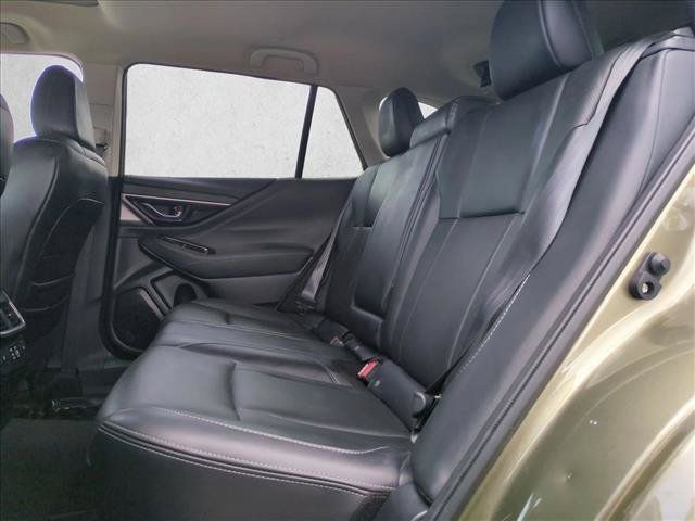 Used 2024 Subaru Outback Touring AWD/4WD image 19