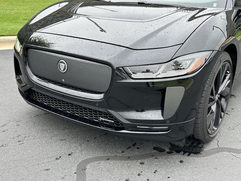 Used 2024 Jaguar I-PACE R-Dynamic HSE AWD/4WD image 11