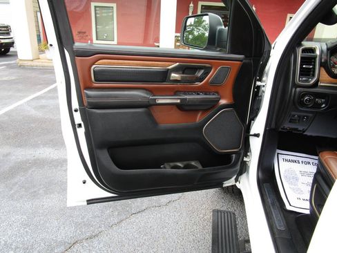 Used 2019 RAM 1500 Limited AWD/4WD image 21