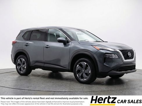 Used 2025 Nissan Rogue SV image 1