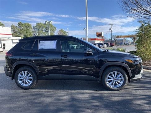 New 2026 Toyota Corolla Cross LE image 9