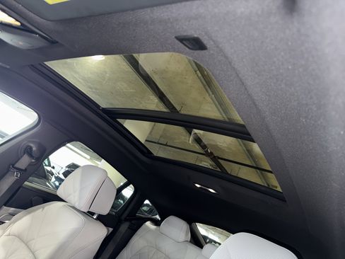 Certified 2025 BMW X6 xDrive40i image 32