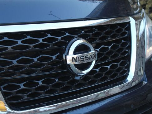 Used 2017 Nissan Armada SL image 42