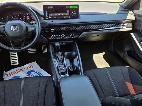 Used 2024 Honda Accord Sport image 12