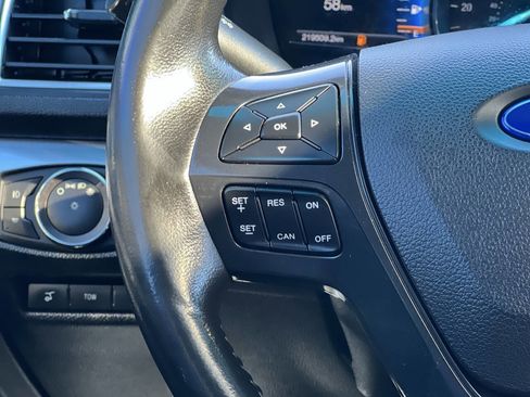 Used 2016 Ford Explorer Sport image 21