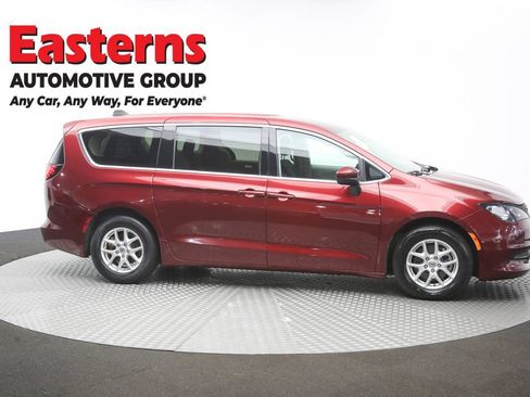 Used 2023 Chrysler Voyager LX FWD image 42