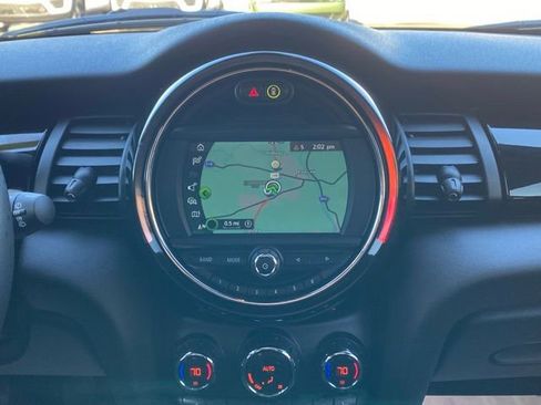 Used 2021 MINI Cooper S w/ Premium Package image 33