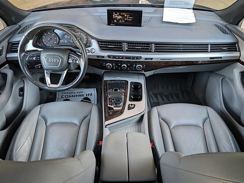 Used 2019 Audi Q7 2.0T Premium w/ Convenience Package AWD/4WD image 3