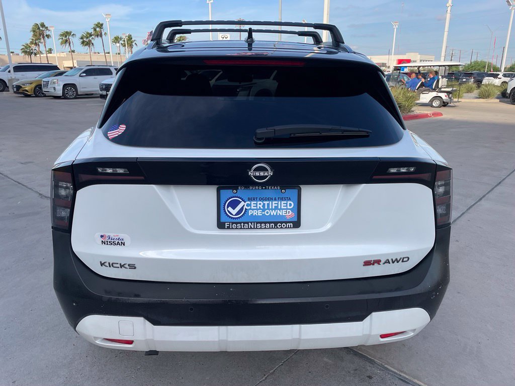 Certified 2025 Nissan Kicks SR w/ SR Premium Package AWD/4WD image 6