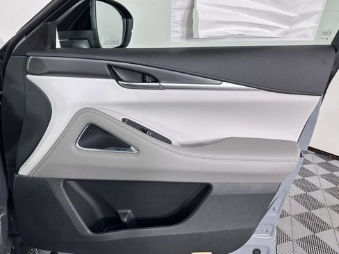 New 2026 INFINITI QX60 Luxe image 29