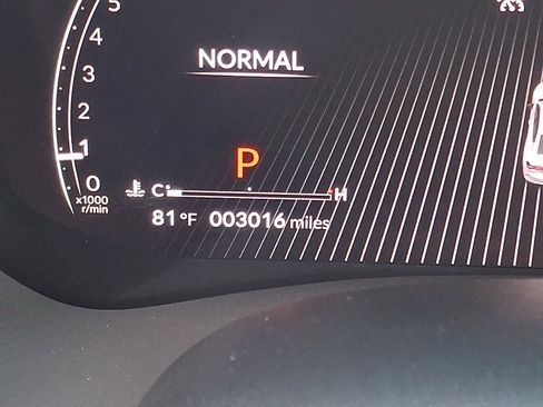 Certified 2025 Acura TLX w/ Technology Package image 20