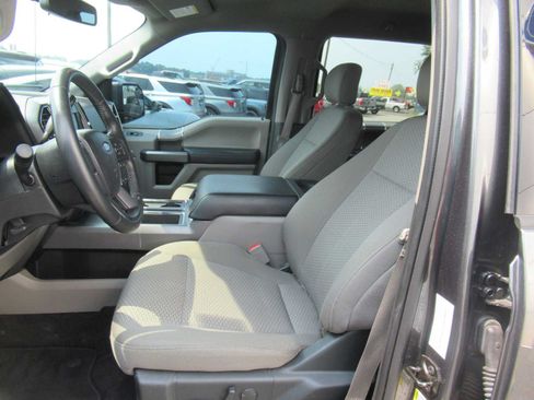 Used 2020 Ford F150 XLT w/ Equipment Group 302A Luxury AWD/4WD image 12