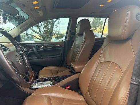 Used 2014 Buick Enclave Premium w/ Trailering Provision Package FWD image 2