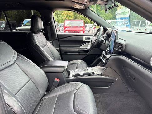 Certified 2021 Ford Explorer ST w/ Equipment Group 401A AWD/4WD image 29