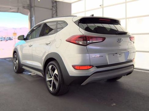 Used 2018 Hyundai Tucson Value AWD/4WD image 4