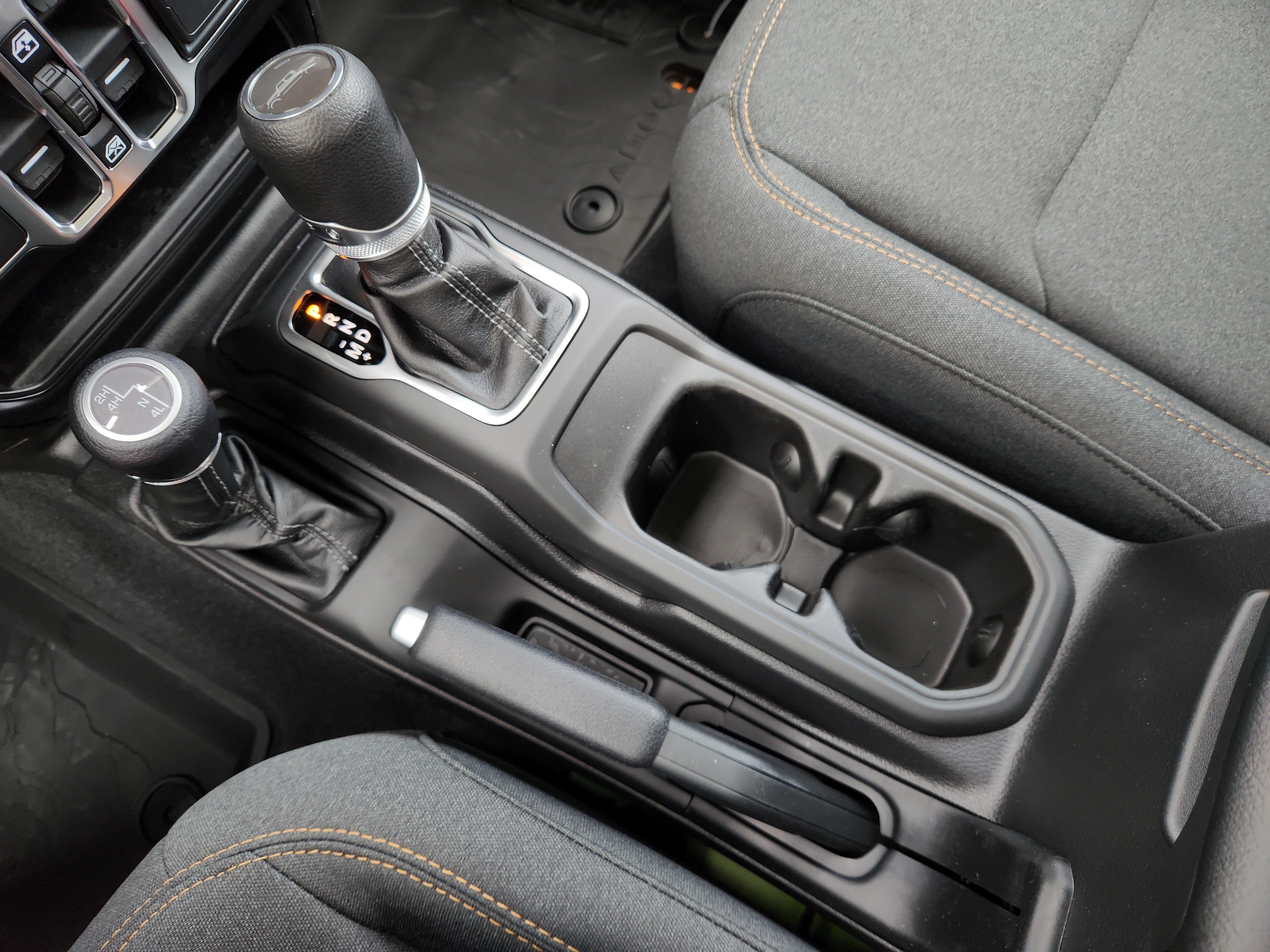 New 2026 Jeep Gladiator Sport AWD/4WD image 16