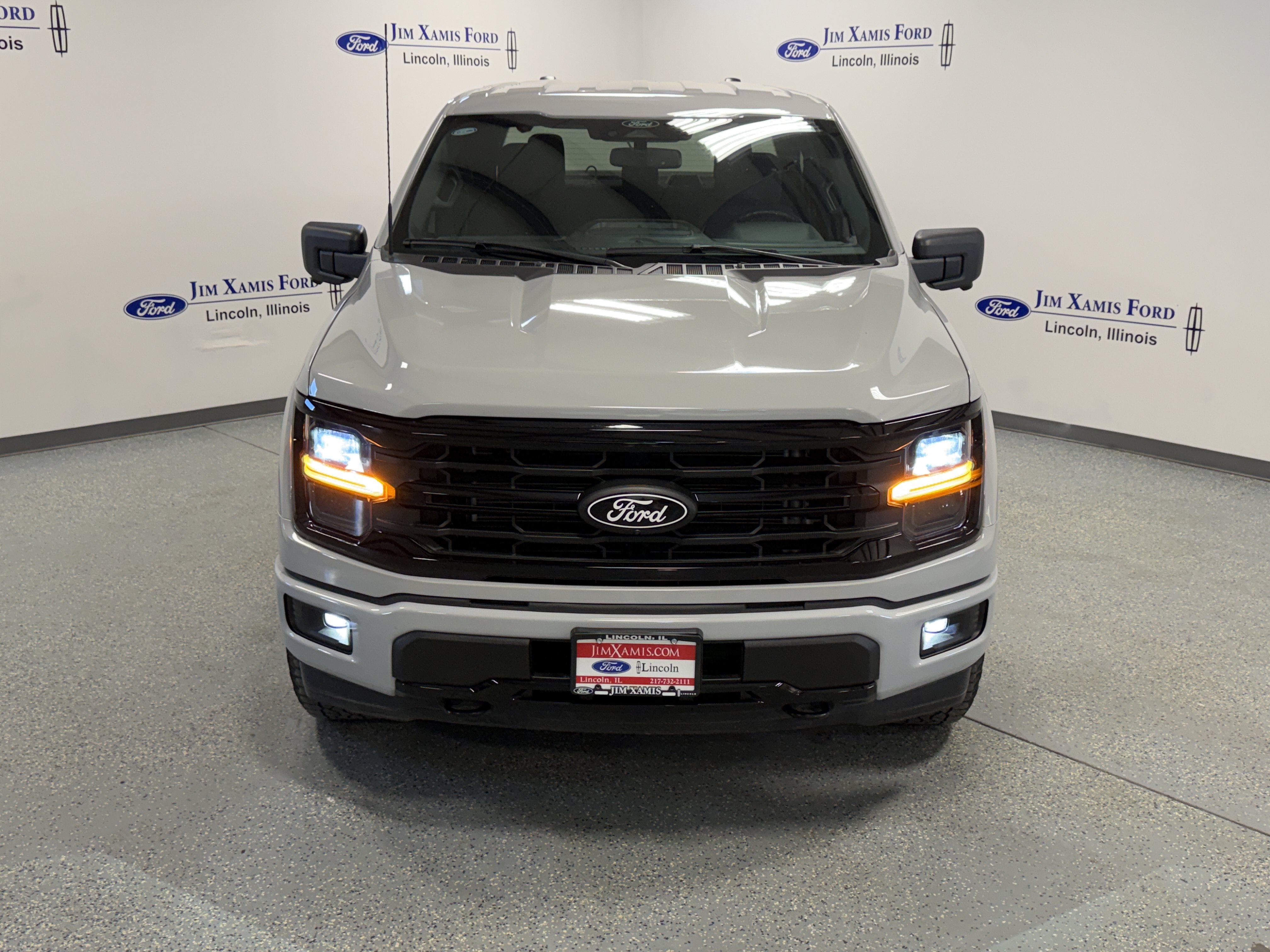 Used 2024 Ford F150 XLT w/ XLT Black Appearance Package AWD/4WD image 2