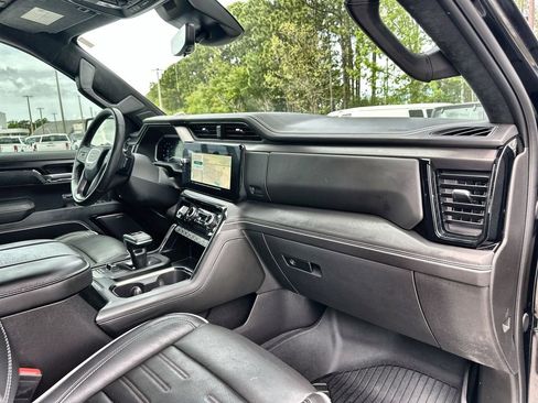 Certified 2024 GMC Sierra 1500 AT4X w/ AT4X AEV Edition AWD/4WD image 29