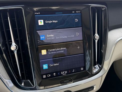 Used 2024 Volvo S60 B5 Plus image 19