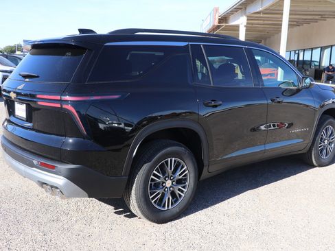 New 2026 Chevrolet Traverse LT image 7