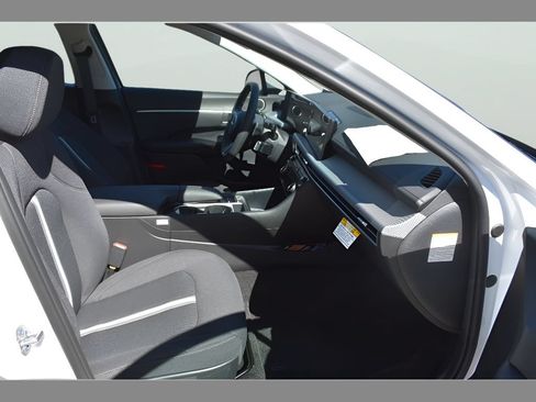 New 2026 Hyundai Sonata Blue FWD image 14