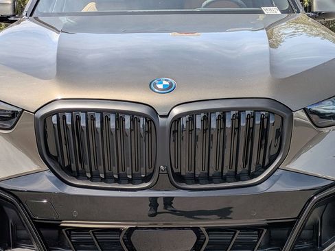New 2026 BMW X5 xDrive50e w/ M Sport Package AWD/4WD image 37