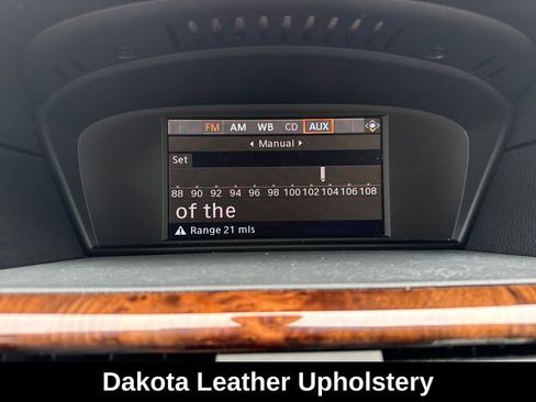 Used 2010 BMW 528i Sedan image 19