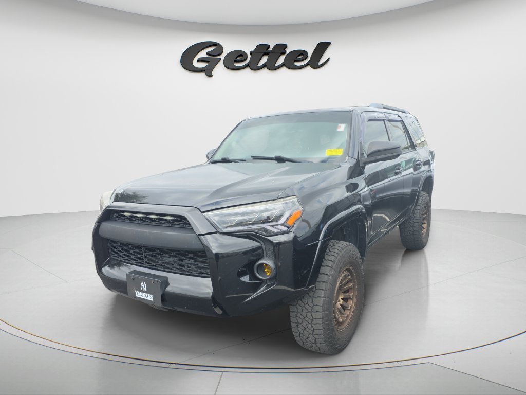 Used 2014 Toyota 4Runner SR5 AWD/4WD image 1