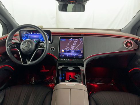 Certified 2023 Mercedes-Benz EQS 450+ SUV image 27