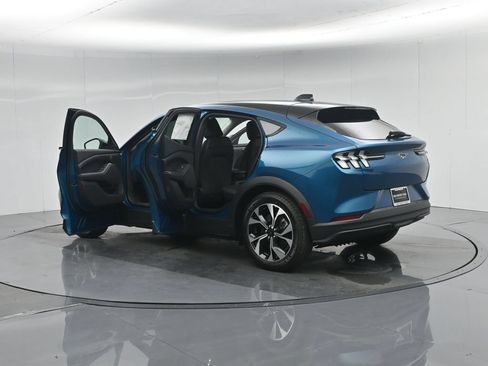 New 2026 Ford Mustang Mach-E Select RWD image 30